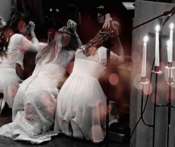 Fermingarstúlkur á Her