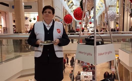 Innkoma minni en aðsókn meiri